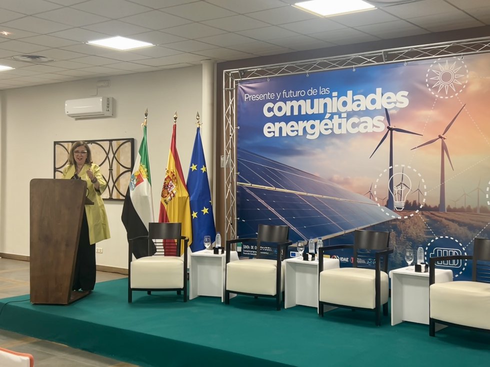 La consejera de Agricultura, Mercedes Morán, en las jornadas sobre comunidades energéticas