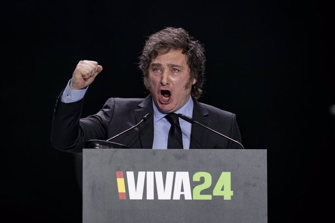 El presidente de Argentina, Javier Milei, interviene durante el acto ‘Viva 24’ de VOX, en el Palacio de Vistalegre 