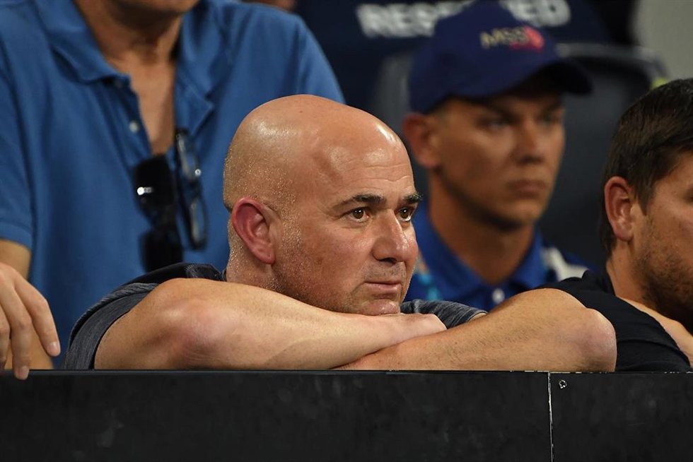 Archivo - El extenista estadounidense Andre Agassi, en Melbourne.