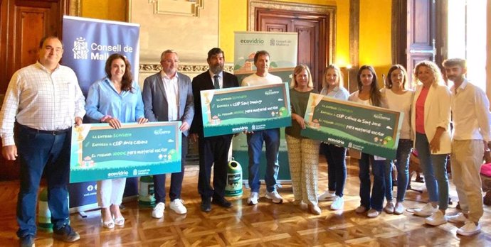 El Consell de Mallorca y Ecovidrio premian a los tres colegios ganadores de la campaña 'Los Peque Recicladores'