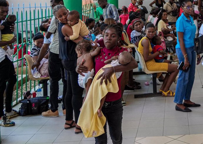 Menores haitianos damnificados por la oleada de violencia y la situación humanitaria en el país