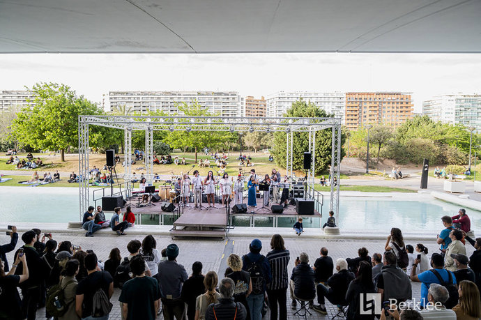 ÛUn Llac De Concerts' De Berklee València