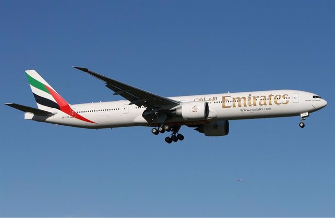 Archivo - Emirates Airlines