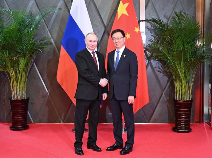 HARBIN, May 17, 2024  -- Chinese Vice President Han Zheng meets with Russian President Vladimir Putin after the opening ceremony of the 8th China-Russia Expo in Harbin, northeast China's Heilongjiang Province, May 17, 2024. 