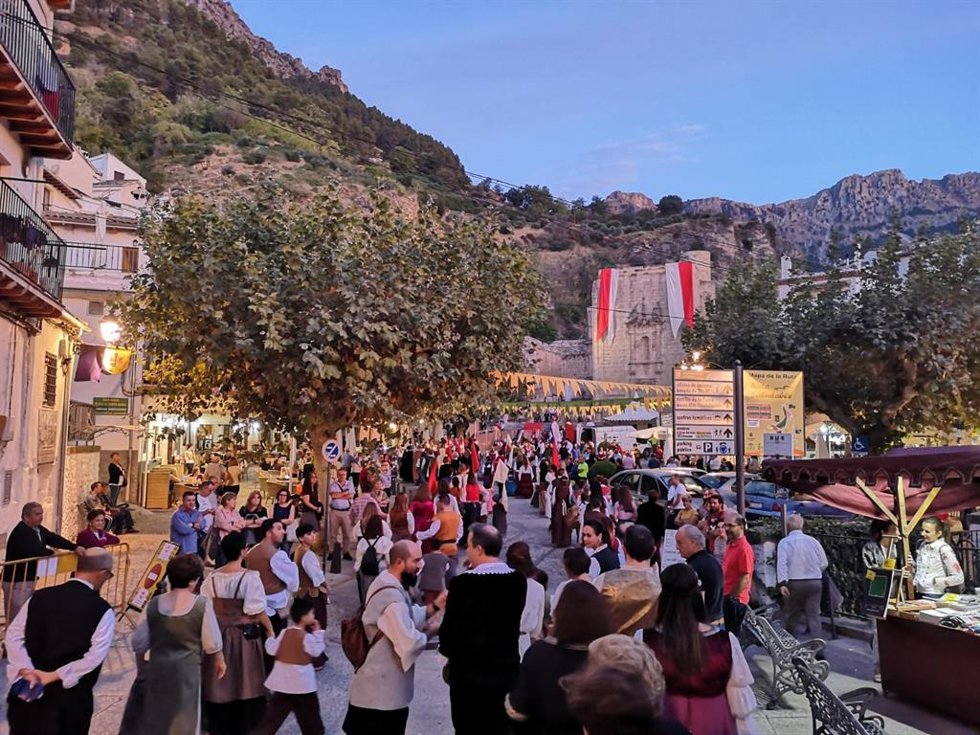Pasacalles de la Fiesta del Adelantamiento/Archivo
