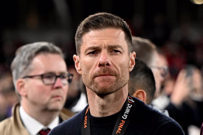 22 May 2024, Ireland, Dublin: Leverkusen coach Xabi Alonso looks dejected after the UEFA Europa League final soccer match between Atalanta Bergamo and Bayer Leverkusen at the Aviva Stadium. Photo: Federico Gambarini/dpa - IMPORTANT NOTICE: DFL and DFB reg