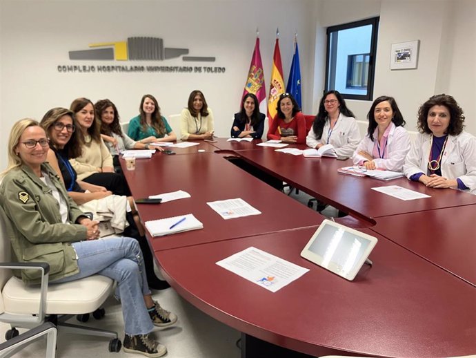 El Hospital Universitario de Toledo organiza el I Encuentro entre Profesionales y Mujeres.