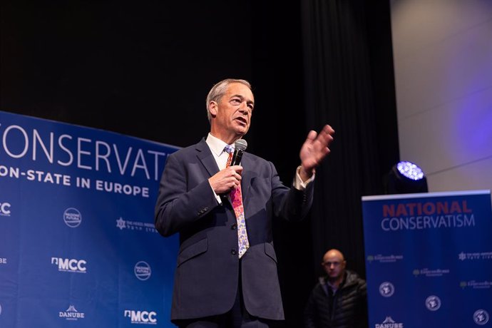 Archivo - UK politician Nigel Farage pictured during the NatCon National Conservatism Conference, at the Claridge, in Sint-Joost-ten-Node/ Saint-Josse-ten-Noode, Brussels, Tuesday 16 April 2024.