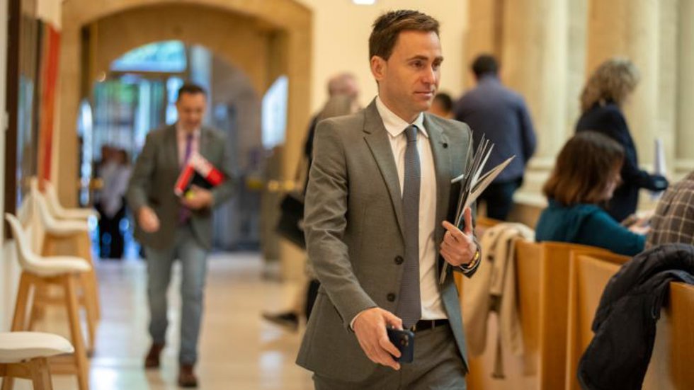 El consejero de Infraestructuras, Daniel Osés