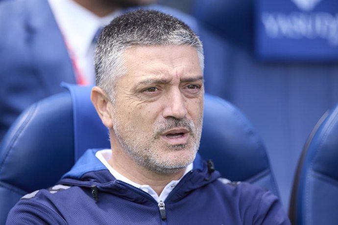 Francisco Javier García Pimienta head coach of UD Las Palmas looks on during the LaLiga EA Sports match between Real Sociedad and UD Las Palmas at Reale Arena on May 4, 2024, in San Sebastian, Spain.