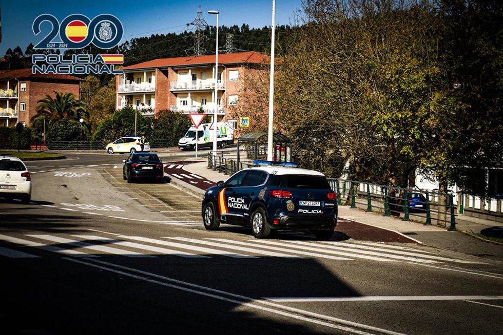 Vehículo de la Policía Nacional