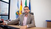 El alcalde La Línea (Cádiz) dice que las elecciones británicas "añaden incertidumbre" a un posible acuerdo con Gibraltar