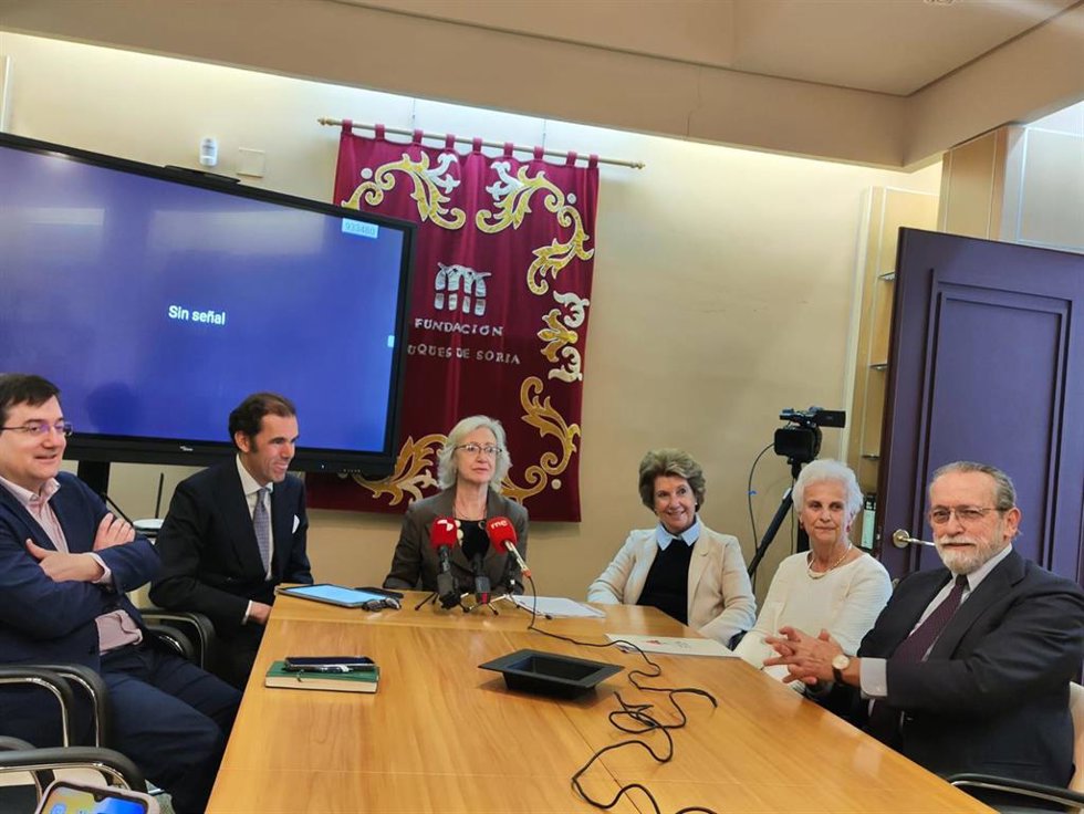 En El Centro, Gloria Chicote Avanza La Programación Previa Al Congreso Internacional Del Hispanismo.