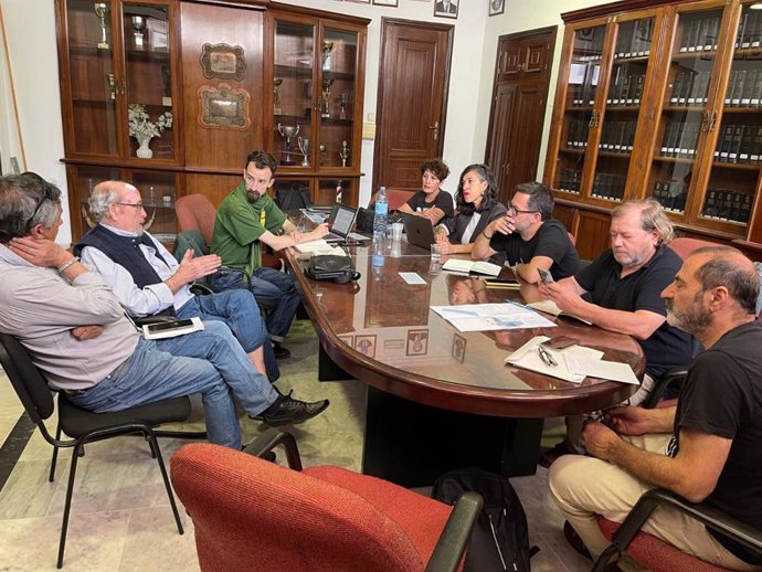 Reunión de Adelante Andalucía con representantes de Flavi y Verdemar.