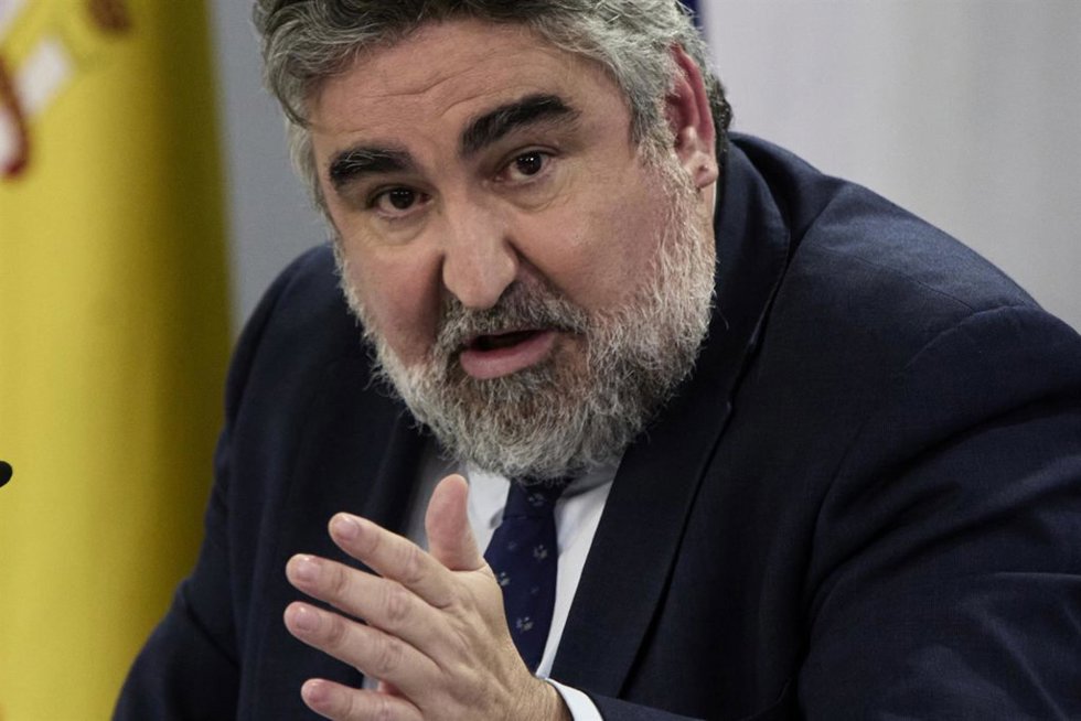 Archivo - El presidente del Consejo Superior de Deportes (CSD), José Manuel Rodríguez Uribes, en una rueda de prensa en Moncloa.