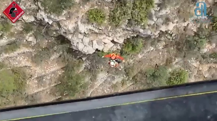 Ferida una dona en el turmell a la pujada del Barranc de l'Infern