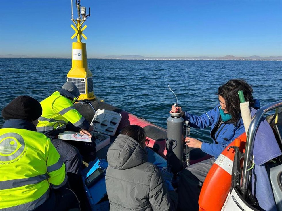 Investigadores del IEO en el Mar Menor