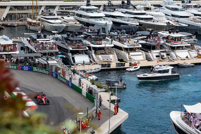 Archivo - El piloto español de F1 Carlos Sainz (Ferrari), en el Gran Premio de Mónaco 2023.