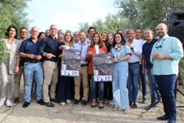 Foto de familia del acto de campaña del PP de Jaén.