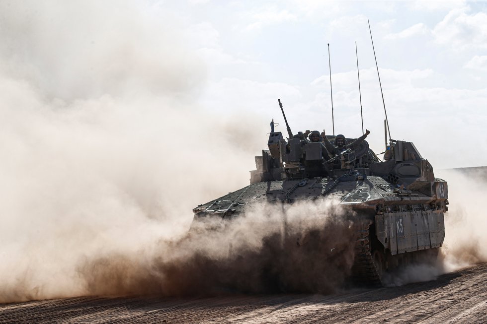 29 May 2024, Palestinian Territories, Rafah: An Israeli military vehicle continues on the border line near the city of Rafah, Gaza.
