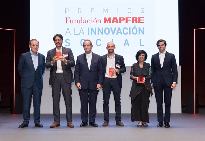 Antonio Huerta, Joao Paulo Nogueira, Andrés Allamad, Marc Millet, Diana Yousef y Diego del Alcázar, entre la entrega de los premios de Fundación Mapfre.