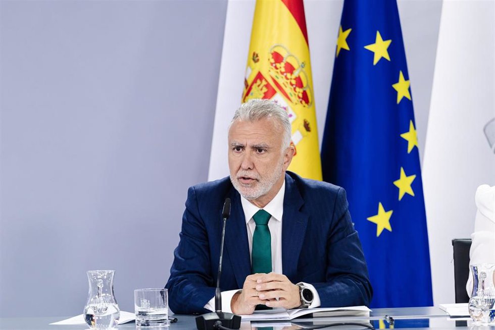 El ministro de Política Territorial y Memoria Democrática, Ángel Víctor Torres, durante una rueda de prensa posterior a la reunión del Consejo de Ministros, a 7 de mayo de 2024, en Madrid (España). Pilar Alegría ha destacado hoy la "fortaleza" de la eco