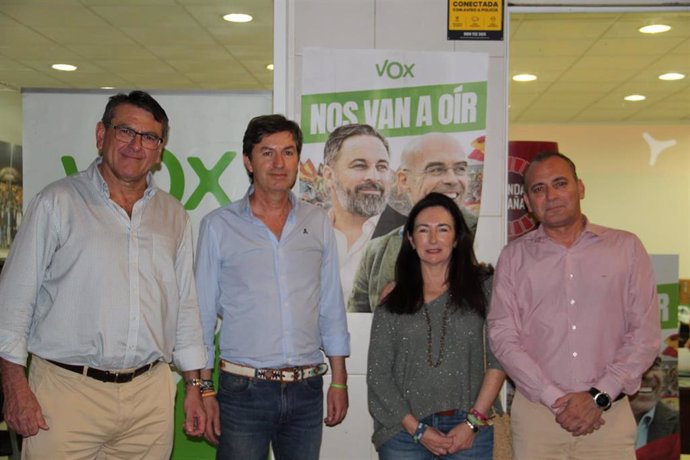 Miembros de Vox en Huelva.