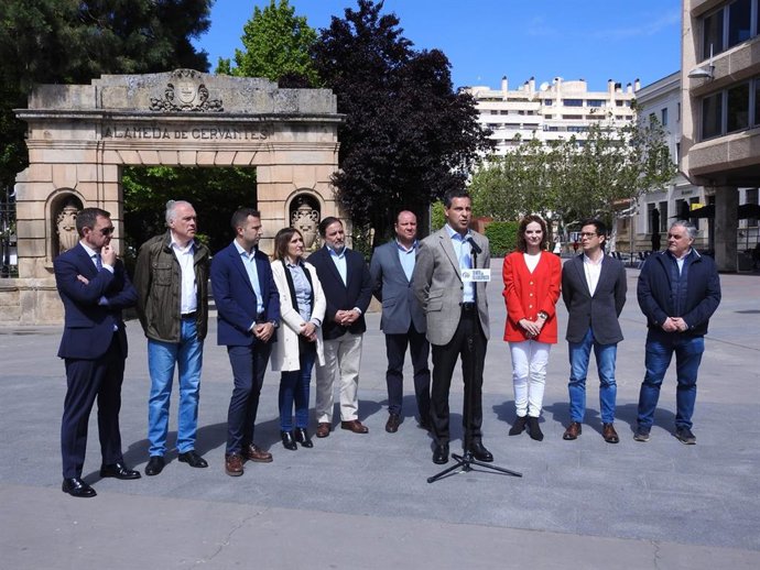 El número 12 de la lista del Partido Popular a las elecciones europeas, Raúl de la Hoz, arranca la campaña en Soria