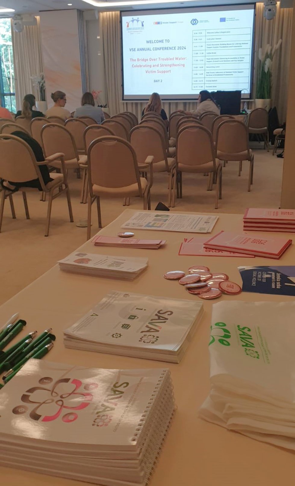 Técnicos del Servicio de Asistencia Víctimas de Andalucía (SAVA) en la Conferencia Anual de Victim Support Europe.