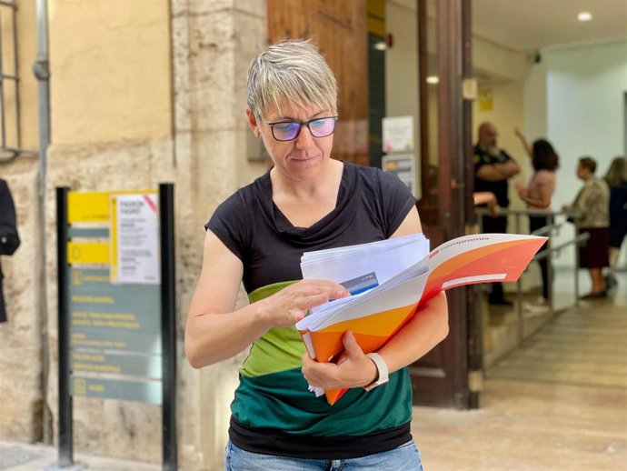 Compromís registra las primeras 271 denuncias ciudadanas de apartamentos irregulares que han llegado a través de la web quenotetiren.Com en tan sólo tres días