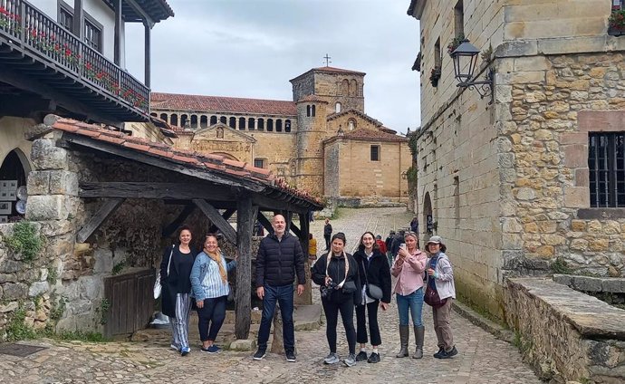 Visita de turoperadores y agencias de viaje a Cantabria