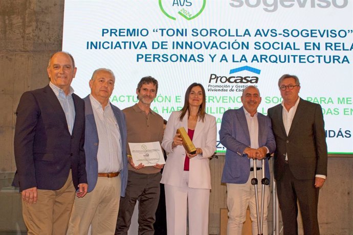 Imagen de la entrega en Madrid de un premio a Procasa, la empresa municipial de la vivienda del Ayuntamiento de Cádiz.
