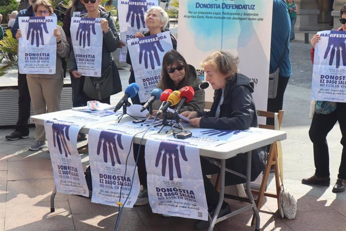 Presentación de la manifestación de Donostia Defendatuz