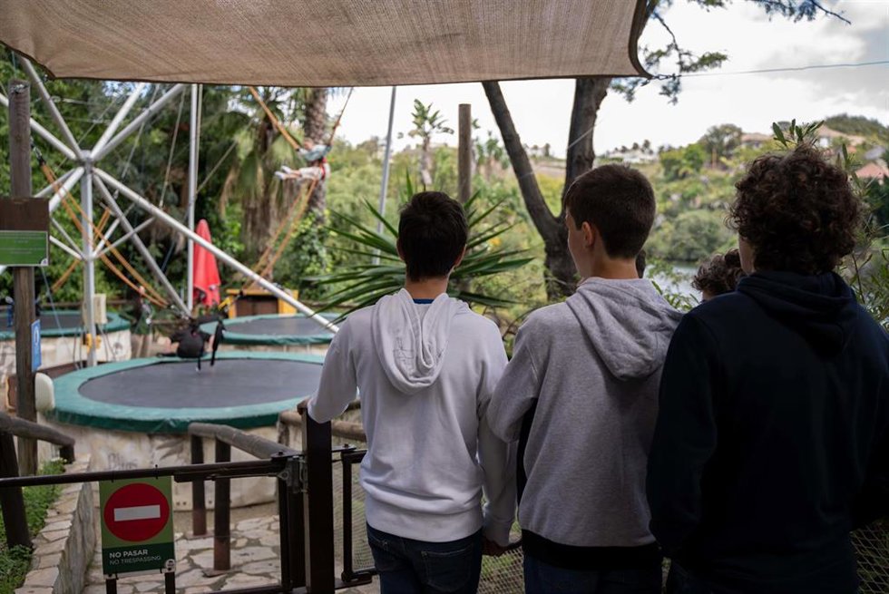 Imagen de archivo de un campamento estival para menores en Selwo Aventura.
