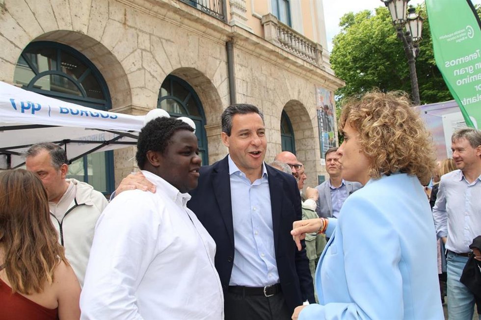 El 'número doce' de la lista del PP a las elecciones europeas , Raúl de la Hoz, este sábado en un acto en Burgos