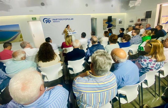 La candidata número dos del Partido Popular al Parlamento europeo, Carmen Crespo, este sábado en un acto.