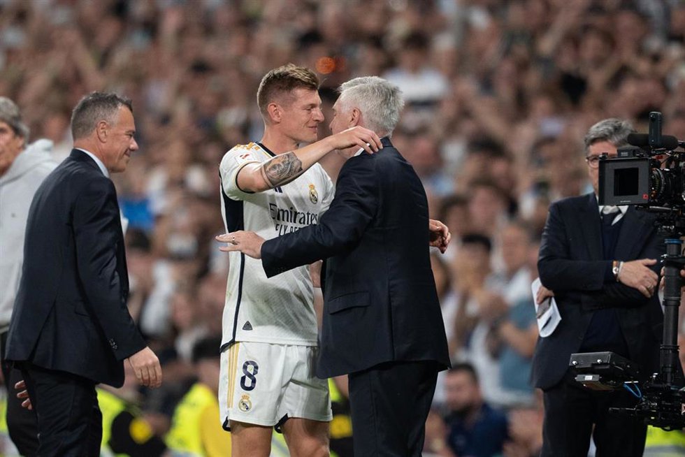 Toni Kroos y Carlo Ancelotti