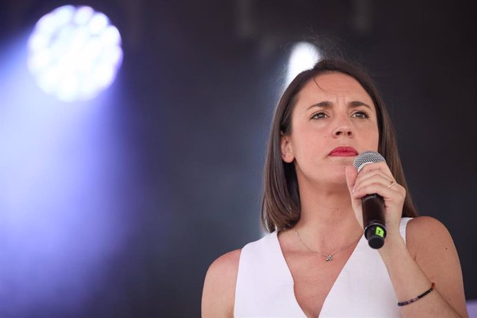 La candidata de Podemos a las elecciones europeas, Irene Montero, interviene durante la fiesta de la Primavera de Podemos, en el Auditorio Trece Rosas, a 25 de mayo de 2024, en Madrid (España). 