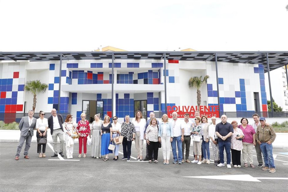 El Ayuntamiento ha concluido las obras de construcción del recinto y de urbanización del entorno.
