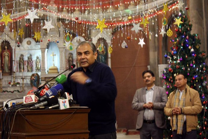 Archivo - December 25, 2023, Pakistan: LAHORE, PAKISTAN, DEC 25: Punjab Chief Minister, Mohsin Naqvi addresses during a .Christmas ceremony held at Sacred Heart Cathedral Church in Lahore on Monday, December .25, 2023. Christian community in Pakistan and 