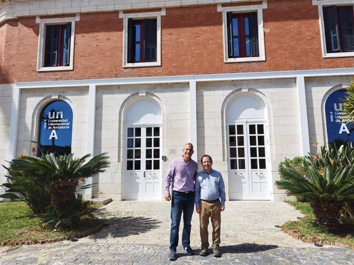La Universidad Internacional de Andalucía ha tenido una primera toma de contacto en su Sede Tecnológica de Málaga con el científico James Z. Wang, de la Universidad del Estado de Pennsylvania.