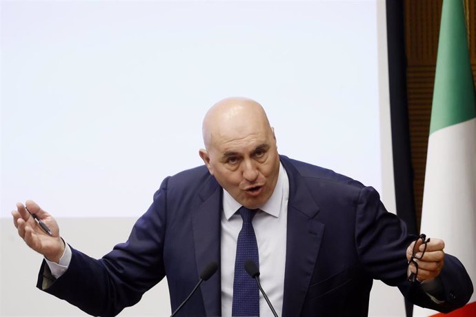 El ministro de Defensa de Italia, Guido Crosetto