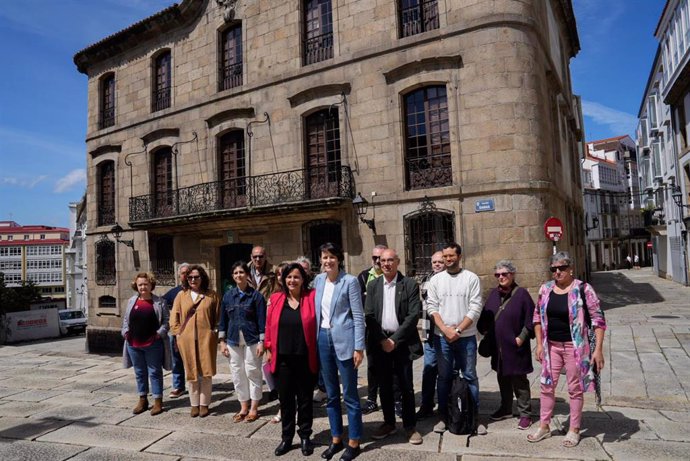 Acto del BNG por las elecciones europeas ante la Casa Cornide