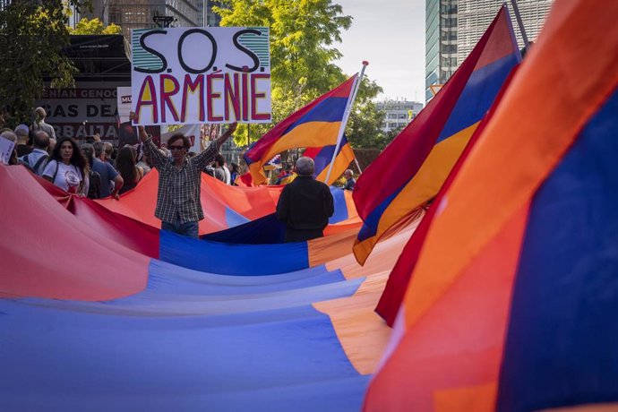 Archivo - Una protesta en Bruselas a favor de Armenia