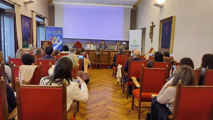 Jornada 'Visibilizando la salud laboral de las mujeres', organizada por el Principado en colaboración con Ramal Asturias.