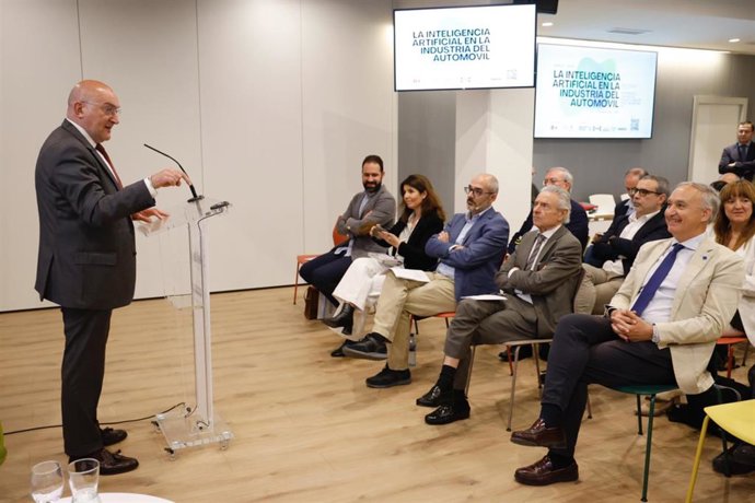 Jornada sobre inteligencia artificial en la automoción en Valladolid.