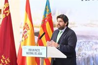 López Miras espera que Sánchez "desautorice" a Ribera y reactive el puerto de El Gorguel