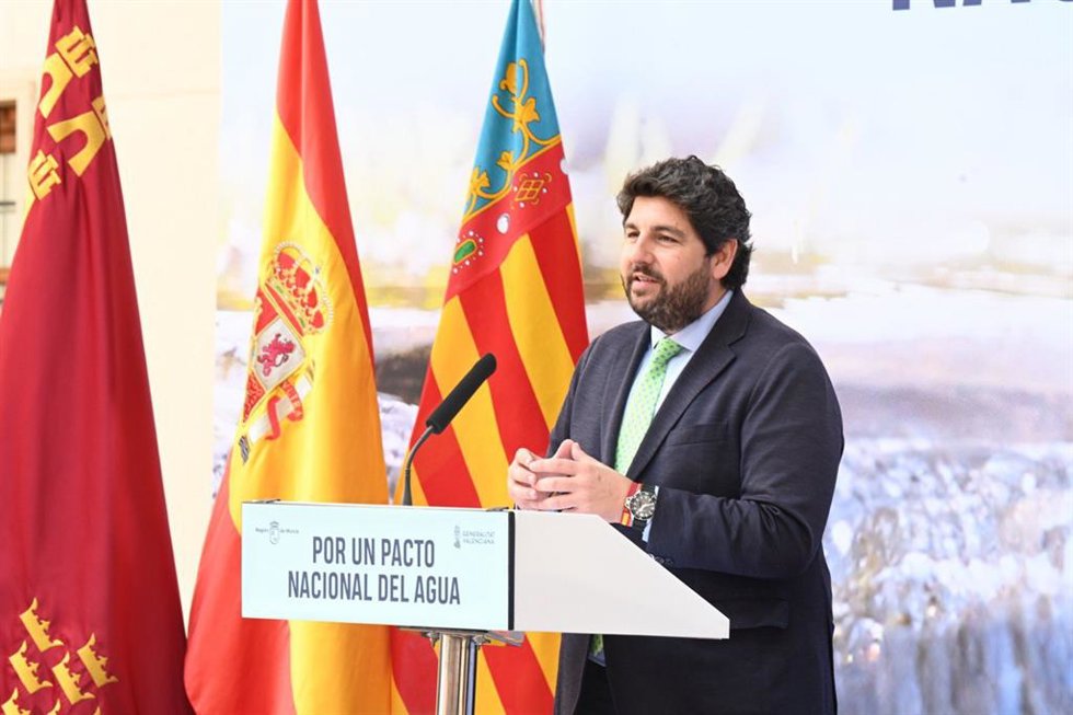 Archivo - Imagen del presidente del Gobierno de la Región de Murcia, Fernando López Miras