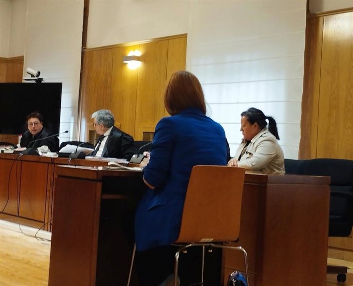 Fiscalía estima una ludopatía leve en la auxiliar de Villamarciel y Villavieja y rebaja a 4,5 años su petición.