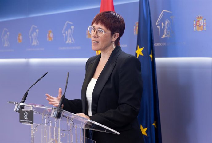 La portaveu de Compromís al Congrés, Águeda Micó, durant una roda de premsa anterior a la Junta de Portaveus, al Congrés dels Diputats, a 21 de maig del 2024, a Madrid (Espanya).